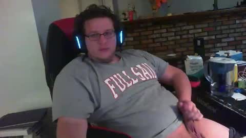 Snapshot of whateverdude555 chatting on 11.17.25 whateverdude555 online show from 11.17.25