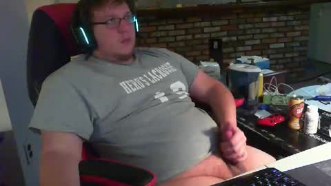 Snapshot of whateverdude555 chatting on 11.18.25 whateverdude555 online show from 11.18.25