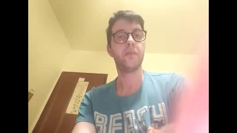 Snapshot of whatwouldyouliketosee chatting on 03.15.26 stoffy online show from 03.15.26