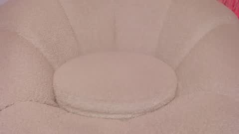 Sara  online show from 12.12.24