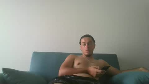 Snapshot of whiiteprince chatting on 12.17.24 whiiteprince online show from 12.17.24