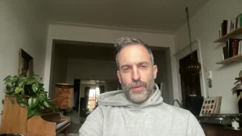 Snapshot of whiskylovexxx chatting on 11.10.25 WhiskyLove online show from 11.10.25