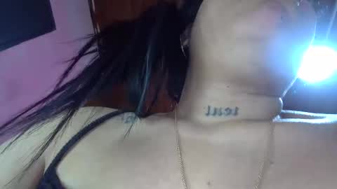 Snapshot of white_sexy_ chatting on 02.13.25 white_sexy_ online show from 02.13.25