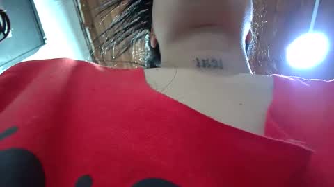 Snapshot of white_sexy_ chatting on 10.13.25 white_sexy_ online show from 10.13.25