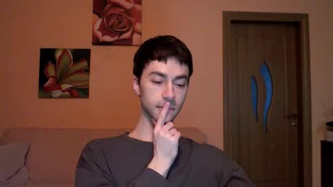 Tom online show from 11.11.25