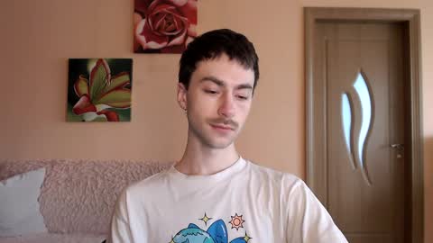 Tom online show from 05.08.26