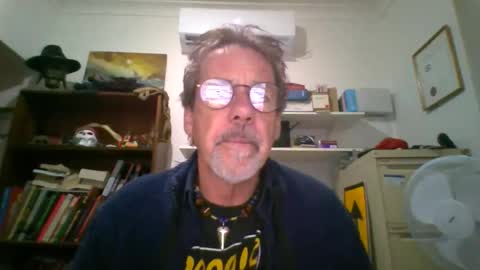 whiteboomer online show from 04.10.26