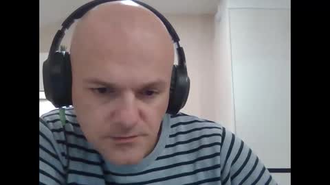 Snapshot of whiteeaglesrb chatting on 12.30.24 whiteeaglesrb online show from 12.30.24