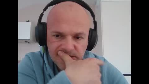 Snapshot of whiteeaglesrb chatting on 02.20.25 whiteeaglesrb online show from 02.20.25