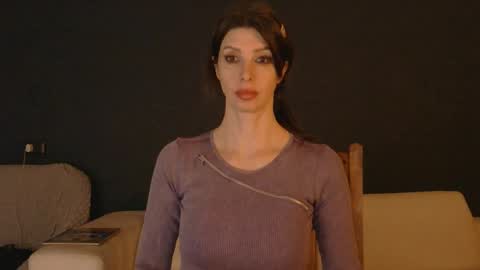 White Queen online show from 02.02.26