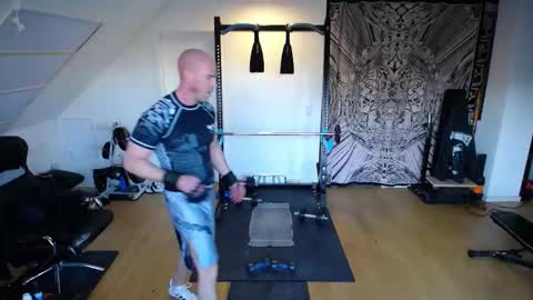 whiterabbit_86 online show from 11.27.25
