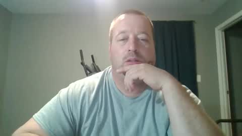 Snapshot of whitewolf850212 chatting on 02.07.25 white wolf jeremy online show from 02.07.25