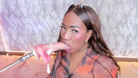 whitneyyfox online show from 02.28.25