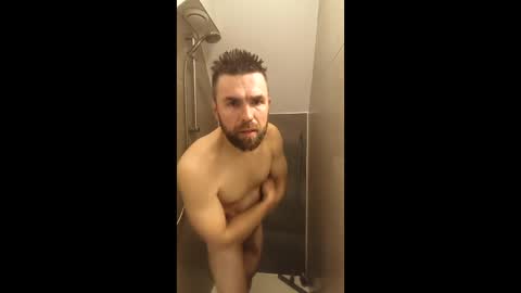 Snapshot of whocard chatting on 03.20.26 whocard online show from 03.20.26