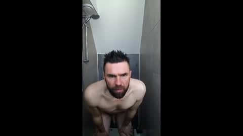 Snapshot of whocard chatting on 03.22.26 whocard online show from 03.22.26