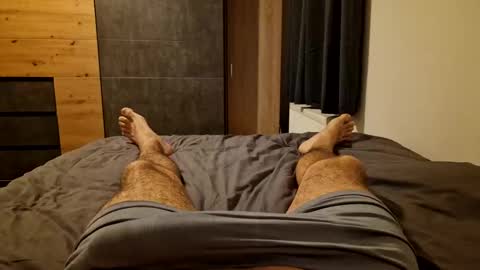 whoknowssomeone online show from 02.28.25