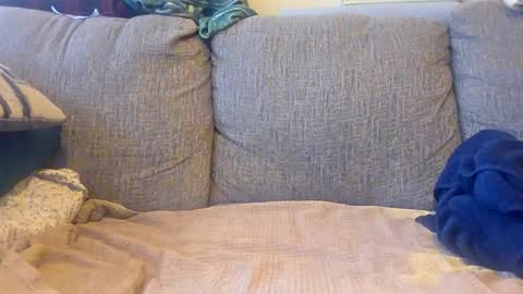 whorekneeweeny online show from 11.28.25