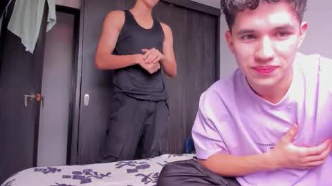 Snapshot of whos_he chatting on 12.03.25 whos_he online show from 12.03.25