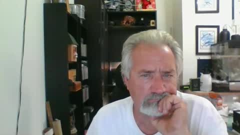 Snapshot of whs4fem chatting on 10.26.25 whs4fem online show from 10.26.25