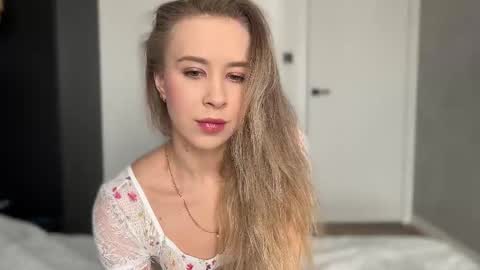 Snapshot of why_____not chatting on 02.16.25 Alice online show from 02.16.25