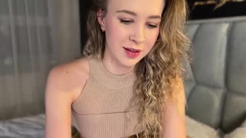 Snapshot of why_____not chatting on 02.25.25 Alice online show from 02.25.25