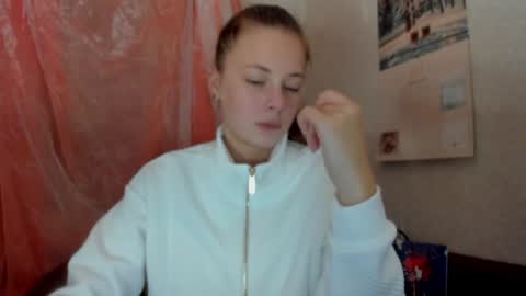 Snapshot of why_again_me chatting on 12.23.24 Veronica online show from 12.23.24