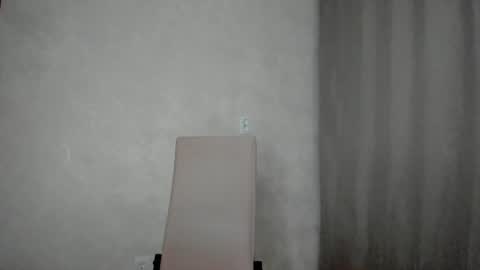 Snapshot of why_again_me chatting on 01.17.25 Veronica online show from 01.17.25