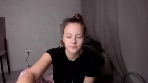 Snapshot of why_again_me chatting on 02.22.25 Veronica online show from 02.22.25