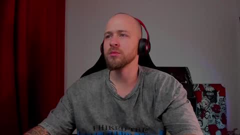 VI online show from 01.15.25