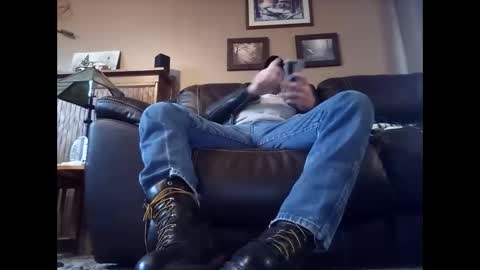 Snapshot of wibootdude chatting on 12.18.24 wibootdude online show from 12.18.24