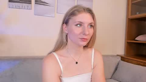 Mia online show from 07.08.26
