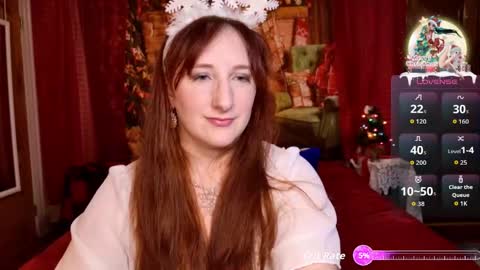 Snapshot of wickedaphrodite chatting on 12.15.25 Wicked Aphrodite online show from 12.15.25