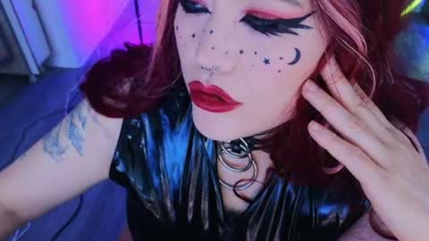 Laura  online show from 06.15.26