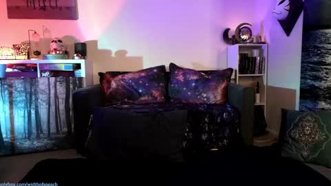 Gretchen  Jimmy online show from 02.24.25