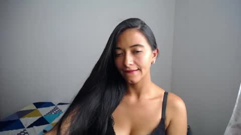 Ilauren online show from 06.04.26