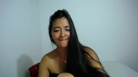 Ilauren online show from 06.08.26
