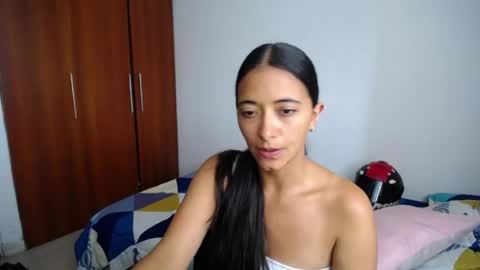 Ilauren online show from 06.10.26