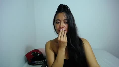 Ilauren online show from 06.17.26