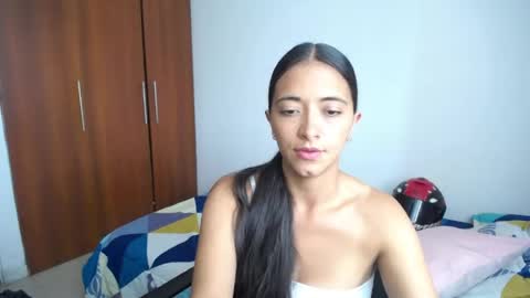 Ilauren online show from 07.21.26