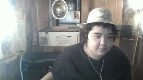 Snapshot of wigper chatting on 03.02.26 wigper online show from 03.02.26