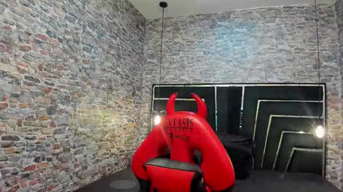 Snapshot of wild_firee_ chatting on 02.14.26 wild_firee_ online show from 02.14.26