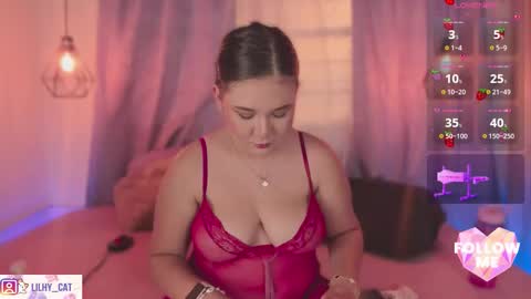 Snapshot of wild_lilhy chatting on 09.20.25 Lily online show from 09.20.25