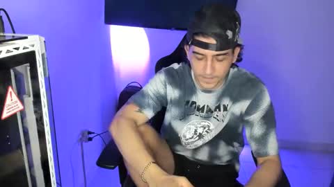 H Mre online show from 05.07.26