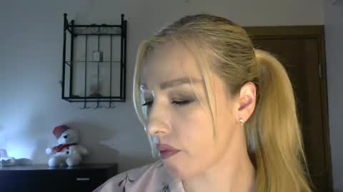 Alina online show from 02.15.25