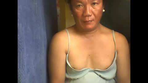 Snapshot of wild_sunflower11 chatting on 10.30.25 wild_sunflower11 online show from 10.30.25