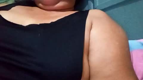 Snapshot of wild_thickpussy69 chatting on 09.22.25 wild_thickpussy69 online show from 09.22.25