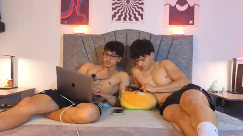 Snapshot of wilddesiree_ chatting on 02.26.26 WildDesire online show from 02.26.26