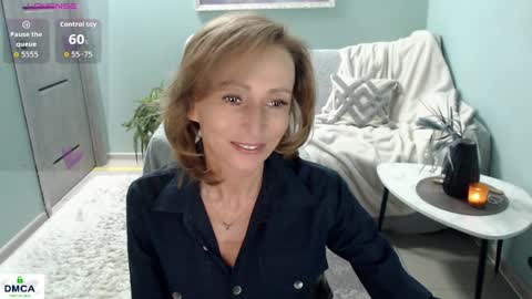 Snapshot of wildelione03 chatting on 04.06.26 Helen online show from 04.06.26