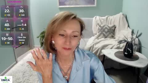 Snapshot of wildelione03 chatting on 05.10.26 Helen online show from 05.10.26