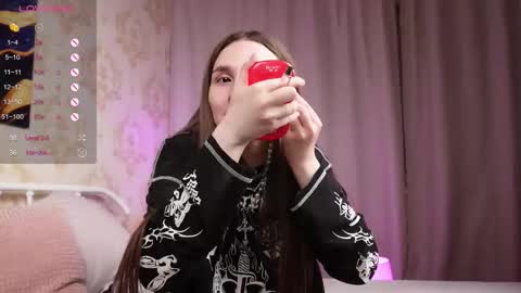 .. alice .. online show from 11.09.25